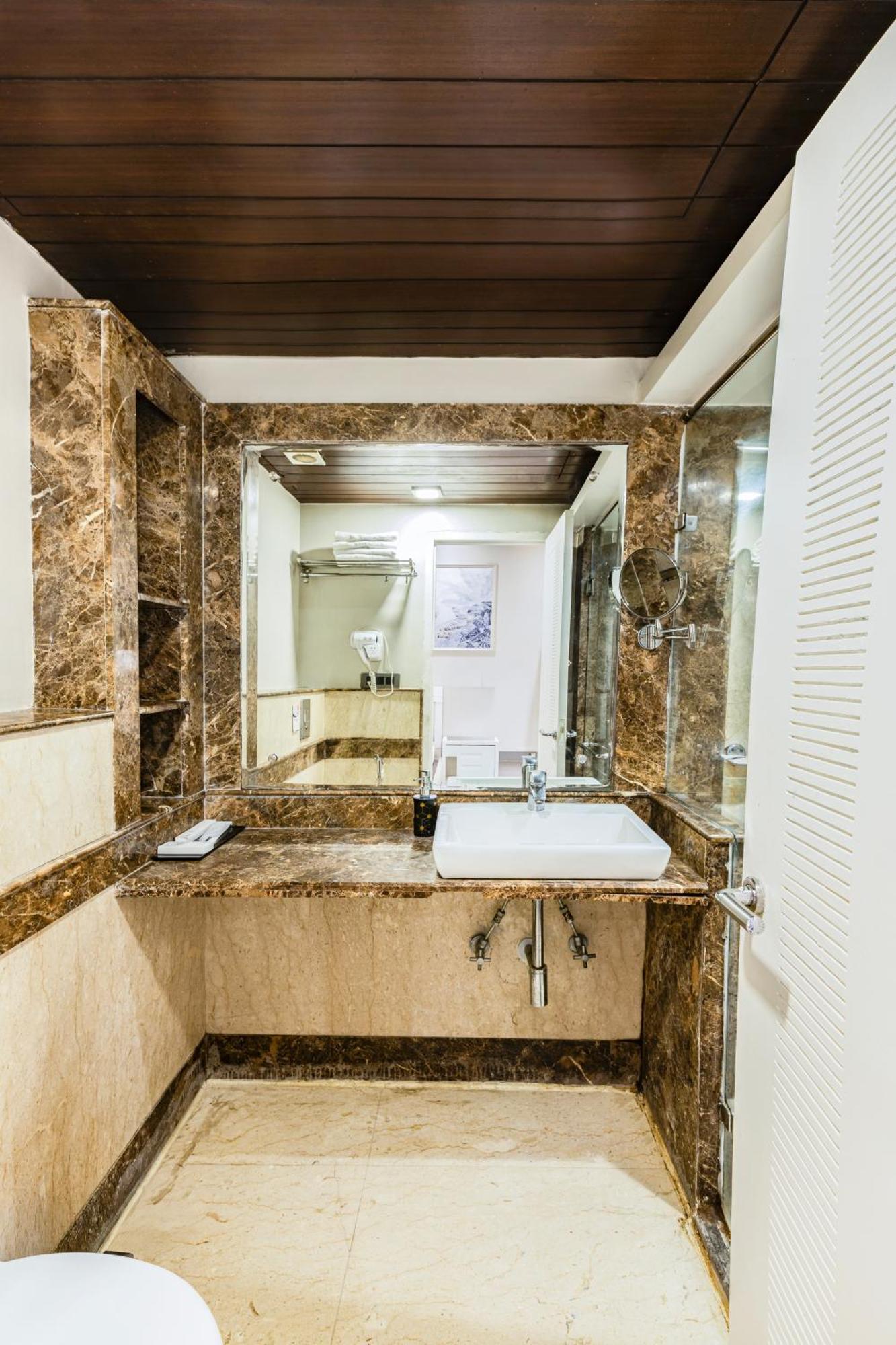 Skon Boutique By Orion Hotels Нью-Делі Екстер'єр фото